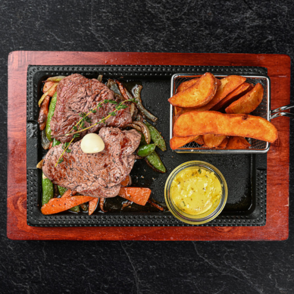 1. Bøf af oksemørbrad Ca.200g