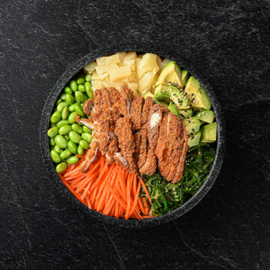 304. POKE BOWL MED TEMPURA KYLLING